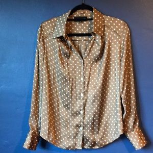 Silky blouse. Polka dots.